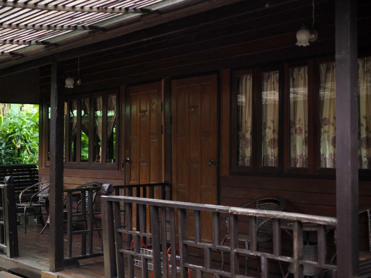 Baan Kong Homestay Phra Nakhon Si Ayutthaya Exterior photo